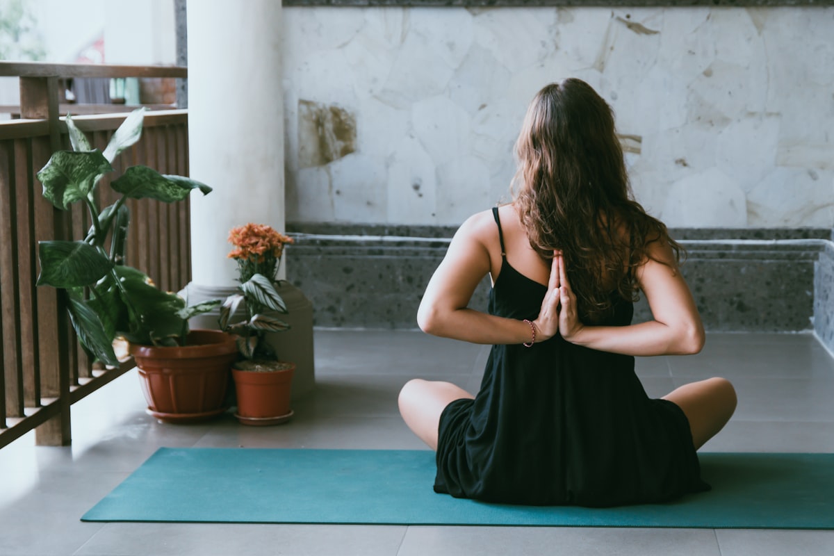 Lootukselta asana